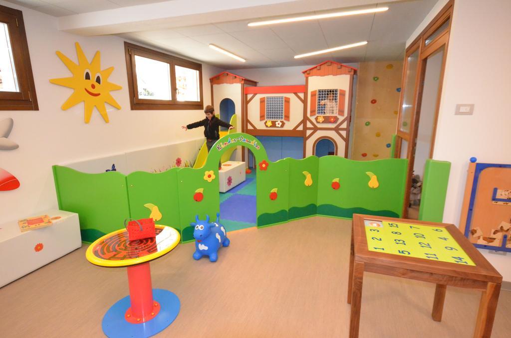 Residence Penie Сан Вито ди Кадоре Стая снимка